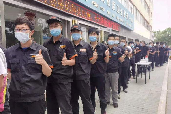 EBET易博一起打疫苗，一起苗苗苗苗苗！