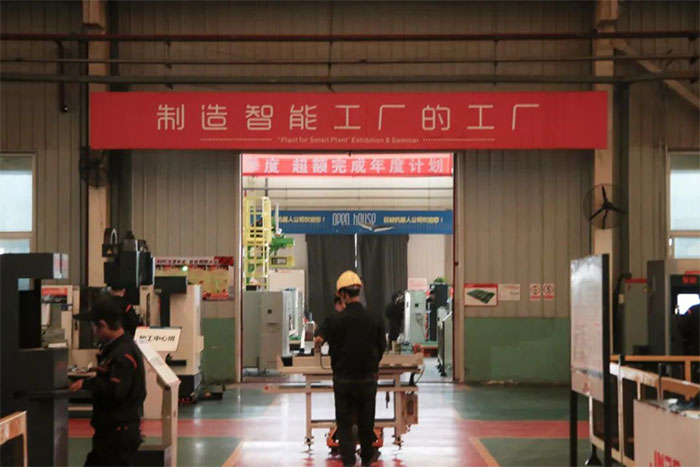 EBET易博机器人成功研发“去毛刺机器人”新产品